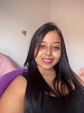 Emmily hott online show from June 3, 2026, 11:24 am