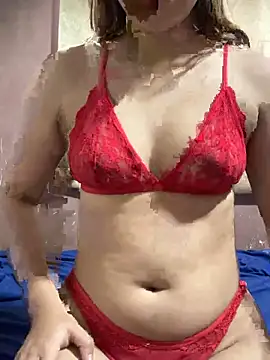 Snapshot of Laryssita_ chatting on March 7, 2026, 10:29 pm Laryssita online show from March 7, 2026, 10:29 pm