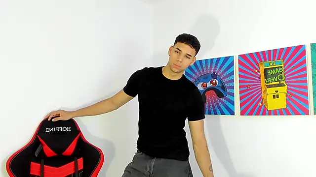 Thomas walker14 online show from February 20, 2026, 12:38 pm