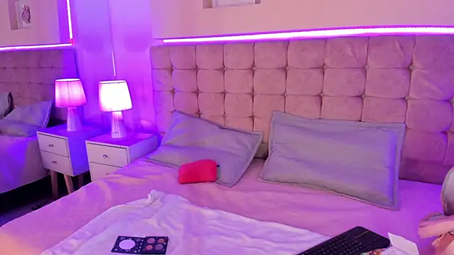 Megan Morphy online show from February 19, 2026, 1:29 pm