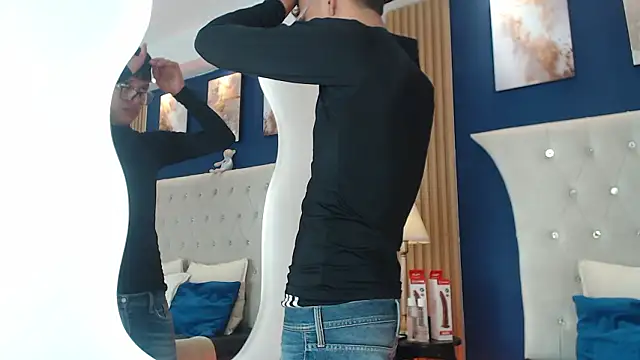 Dark Nico online show from March 17, 2026, 4:06 am