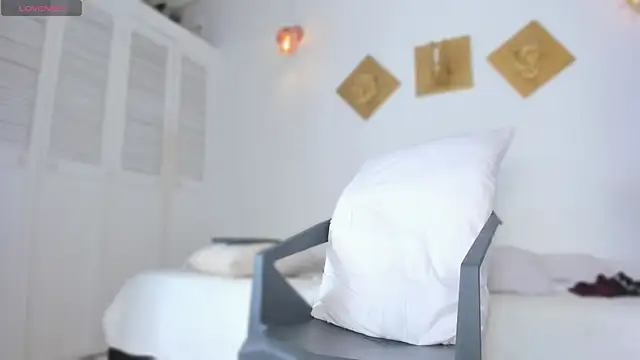 Snapshot of AustinKnox chatting on March 2, 2026, 5:08 am AustinKnox online show from March 2, 2026, 5:08 am