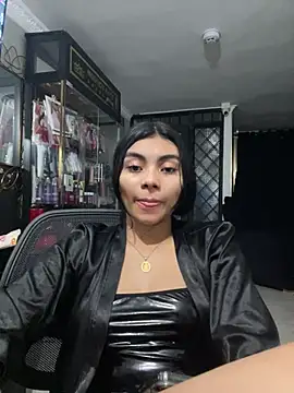 Snapshot of eimmy__skinny chatting on April 18, 2026, 7:12 am eimmy skinny online show from April 18, 2026, 7:12 am