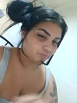 Snapshot of CubanaCulonaxxx chatting on February 25, 2026, 4:22 am CubanaCulonaxxx online show from February 25, 2026, 4:22 am