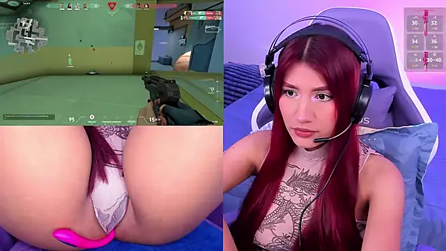 Snapshot of MiaVoss_ chatting on February 17, 2026, 10:38 pm MiaVoss online show from February 17, 2026, 10:38 pm