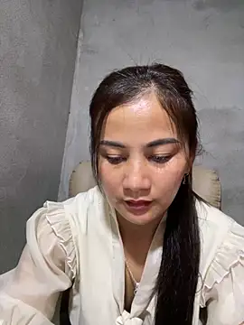 Snapshot of Tina-hotsx chatting on February 25, 2026, 5:39 am Tina-hotsx online show from February 25, 2026, 5:39 am