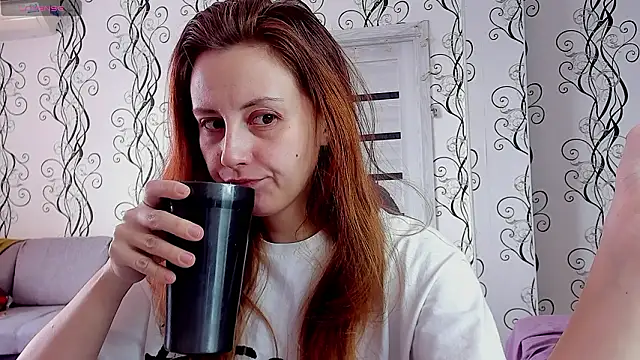 Snapshot of MadelinaJackson chatting on February 24, 2026, 4:21 am MadelinaJackson online show from February 24, 2026, 4:21 am