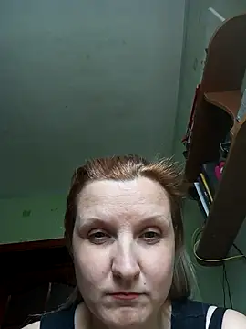 SusanGold9211 online show from April 22, 2026, 8:50 am