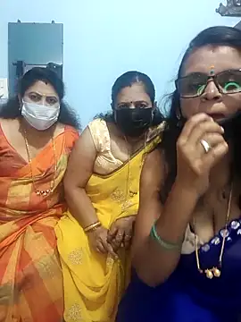 Snapshot of Kannadasexywifes chatting on April 14, 2026, 5:46 am Kannadasexywifes online show from April 14, 2026, 5:46 am