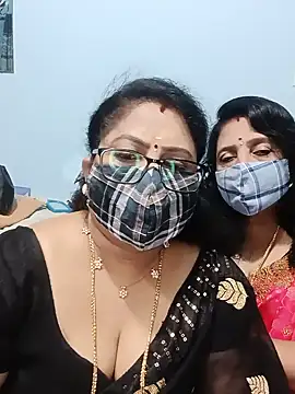 Snapshot of Kannadasexywifes chatting on May 20, 2026, 11:11 pm Kannadasexywifes online show from May 20, 2026, 11:11 pm