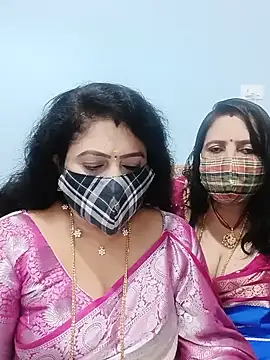 Snapshot of Kannadasexywifes chatting on May 31, 2026, 7:04 am Kannadasexywifes online show from May 31, 2026, 7:04 am