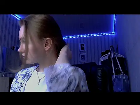 melissashineee online show from February 18, 2026, 10:00 am