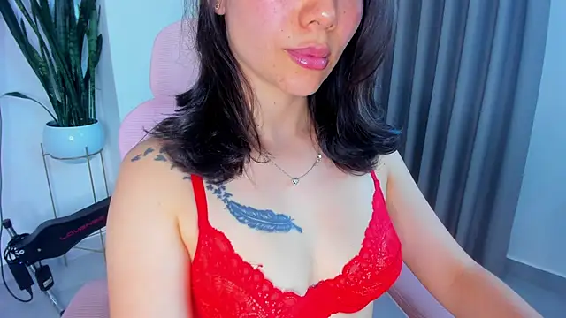 sara ospina22 online show from June 26, 2026, 9:19 pm