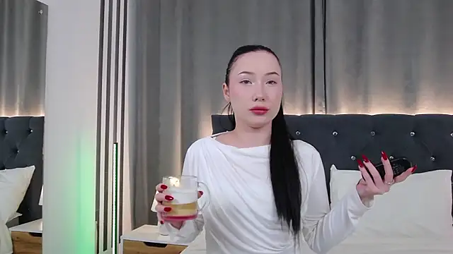 VikkyVonn online show from March 20, 2026, 12:10 pm