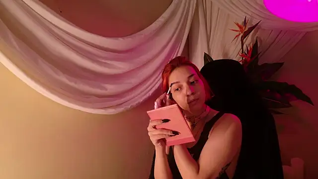 Snapshot of sandy_westt chatting on March 3, 2026, 10:54 am sandy westt online show from March 3, 2026, 10:54 am