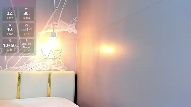 Snapshot of emily_cute4u chatting on April 6, 2026, 11:27 pm emily cute4u online show from April 6, 2026, 11:27 pm