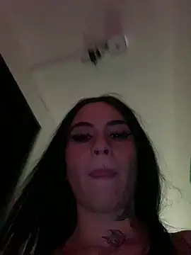 Snapshot of Veronicaa_lodge1 chatting on February 26, 2026, 1:26 am Veronicaa lodge1 online show from February 26, 2026, 1:26 am