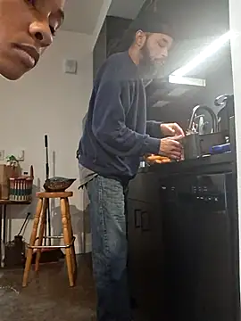 Cinnamonbunn online show from February 27, 2026, 7:30 am