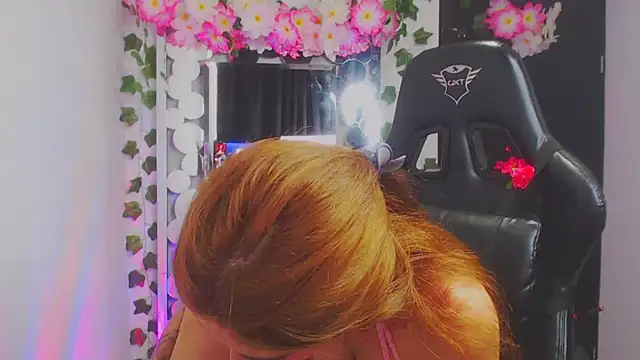 Mis Cersi online show from March 10, 2026, 9:09 pm