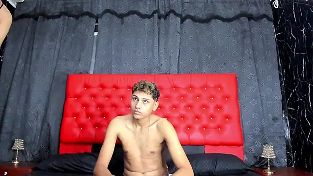 Henry and Lucy online show from March 8, 2026, 7:17 pm