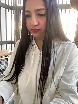 Daniela Pink online show from February 27, 2026, 1:11 pm