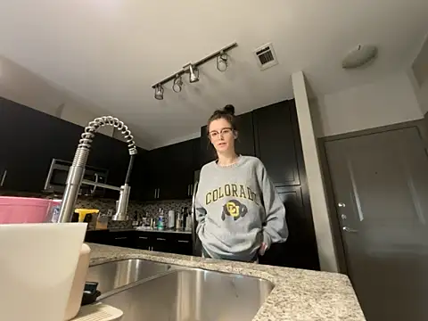 ash10alex online show from March 25, 2026, 3:51 pm