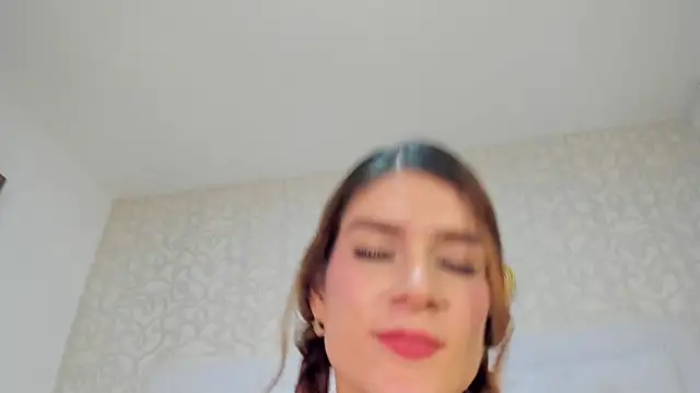 vivifit 08 online show from April 5, 2026, 7:55 pm