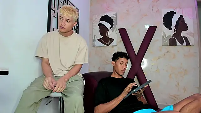 Snapshot of GREEN_BOYS chatting on March 22, 2026, 1:20 am GREEN BOYS online show from March 22, 2026, 1:20 am