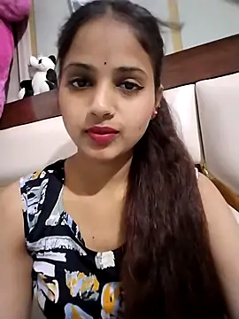 samayra1144 online show from March 26, 2026, 7:47 am