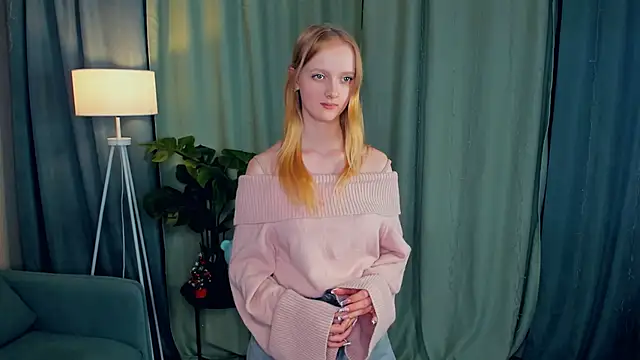 Snapshot of ErinnStandifer chatting on February 28, 2026, 6:20 pm ErinnStandifer online show from February 28, 2026, 6:20 pm