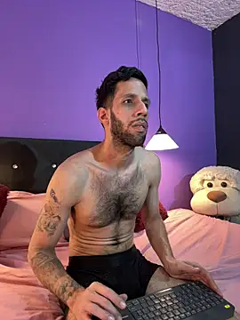 Karim mansur online show from February 24, 2026, 7:34 pm