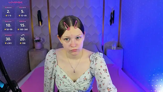 LauraBev online show from March 15, 2026, 5:46 am