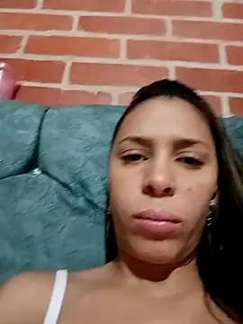 kiki milu online show from April 1, 2026, 4:57 am