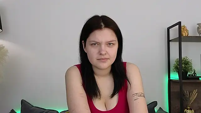 Snapshot of DeliaEffy chatting on February 19, 2026, 10:06 pm DeliaEffy online show from February 19, 2026, 10:06 pm