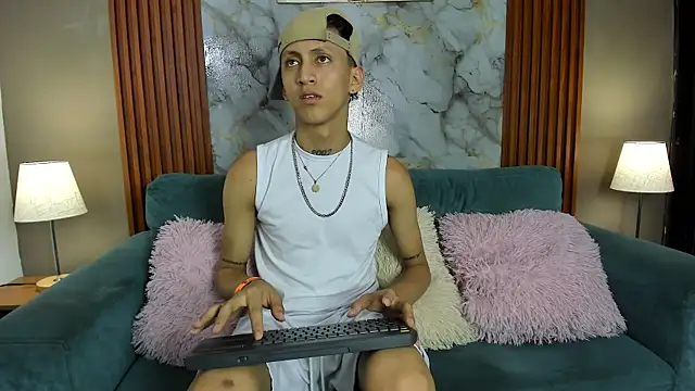 BOYS PLAY online show from April 5, 2026, 1:19 pm