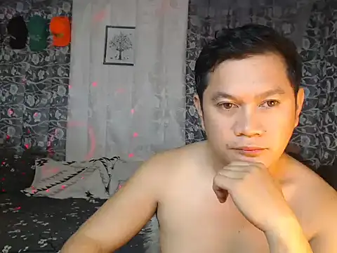 adorableasianboy69 online show from March 12, 2026, 12:39 am