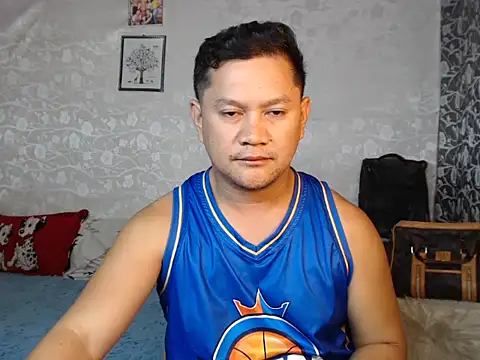 adorableasianboy69 online show from May 29, 2026, 2:48 pm