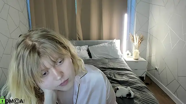 luna c0ra online show from March 20, 2026, 1:10 am