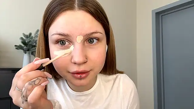 Snapshot of PledHoly chatting on February 22, 2026, 7:40 am PledHoly online show from February 22, 2026, 7:40 am