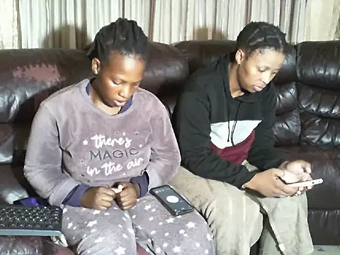 Sky-Diamond online show from March 24, 2026, 6:18 am