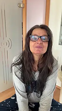 Dance Lady online show from March 14, 2026, 8:31 am