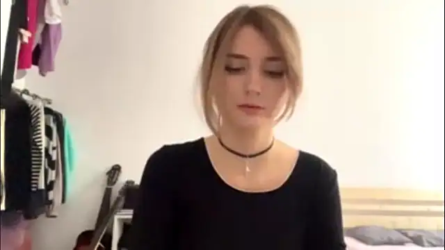 Snapshot of TakenTrumpet chatting on February 26, 2026, 12:37 pm TakenTrumpet online show from February 26, 2026, 12:37 pm