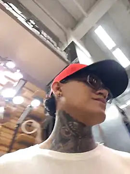 Maxtor  online show from February 28, 2026, 11:28 pm