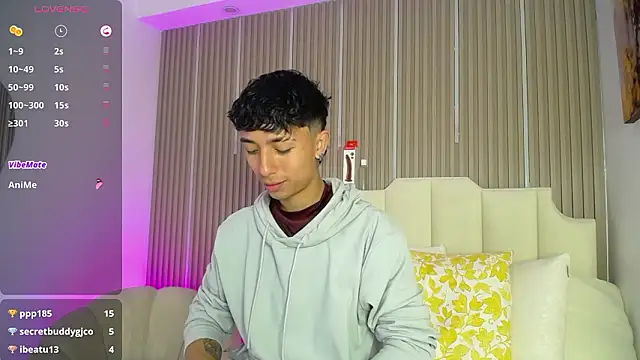 Snapshot of Aiden_Rivers_ chatting on February 24, 2026, 12:25 pm Aiden Rivers online show from February 24, 2026, 12:25 pm