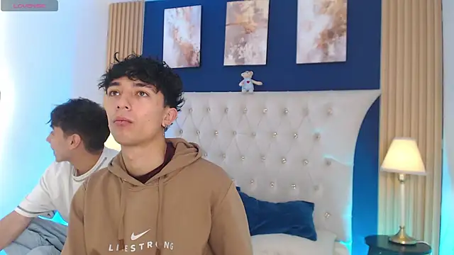 Snapshot of Aiden_Rivers_ chatting on May 28, 2026, 12:57 pm Aiden Rivers online show from May 28, 2026, 12:57 pm