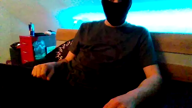 Snapshot of Blackklu chatting on March 28, 2026, 12:54 am Blackklu online show from March 28, 2026, 12:54 am