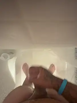 BigdaddyFabian online show from April 6, 2026, 11:05 pm