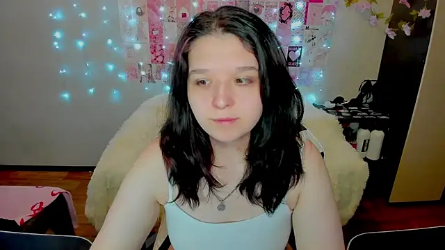 Snapshot of Kate_Acid chatting on February 22, 2026, 12:01 am Kate Acid online show from February 22, 2026, 12:01 am