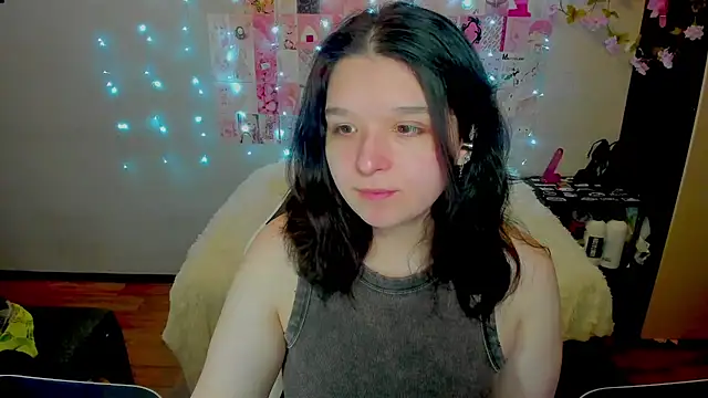 Snapshot of Kate_Acid chatting on March 2, 2026, 12:35 am Kate Acid online show from March 2, 2026, 12:35 am