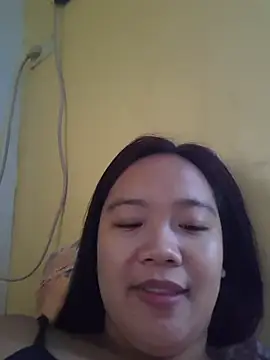 Snapshot of Polished_Princess chatting on February 19, 2026, 12:50 am Polished Princess online show from February 19, 2026, 12:50 am